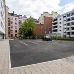 Stylish Flat In Trendy Kallio
